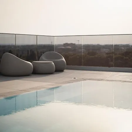 Park Penthouse & Pool - Heated Pool - 4*