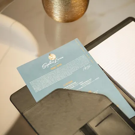 Park Penthouse & Pool - Heated Pool - 4* Bari