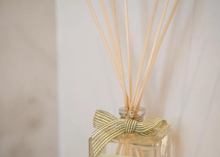 Park Penthouse & Pool - Heated Pool - Bed and Breakfast 4*