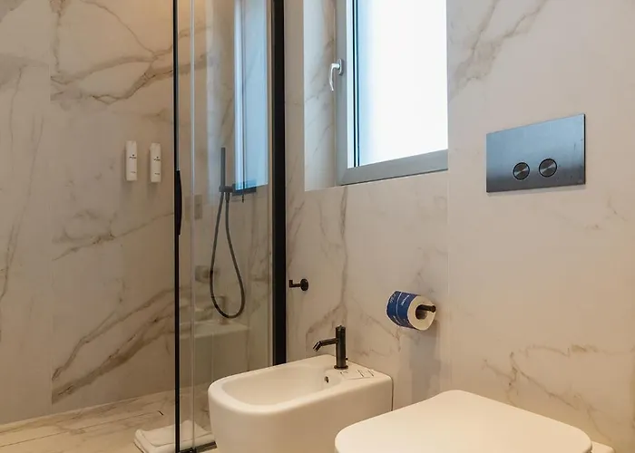 Park Penthouse & Pool - Heated Pool - Bed and Breakfast Μπάρι