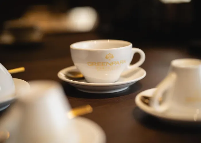 Park Penthouse & Pool - Heated Pool - 4*