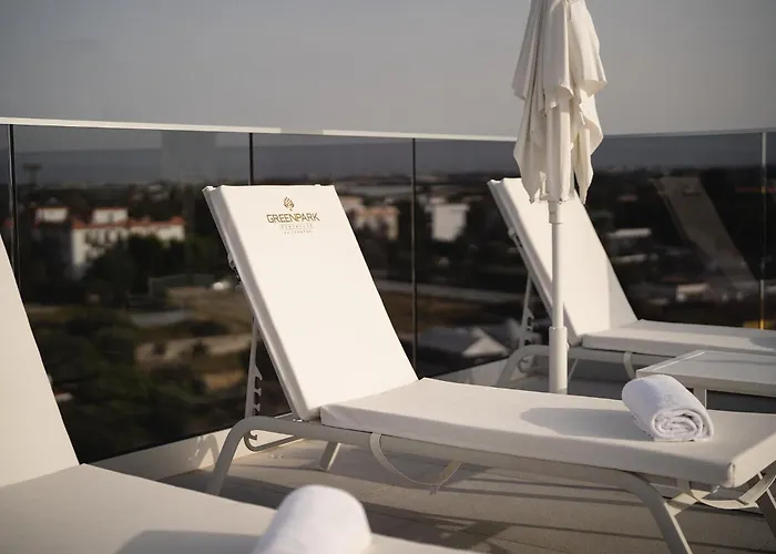 Park Penthouse & Pool - Heated Pool - Μπάρι