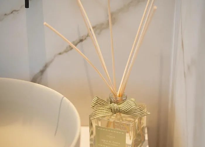 Park Penthouse & Pool - Heated Pool -