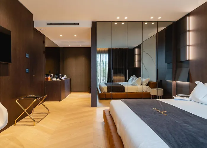 Park Penthouse & Pool - Heated Pool - Μπάρι