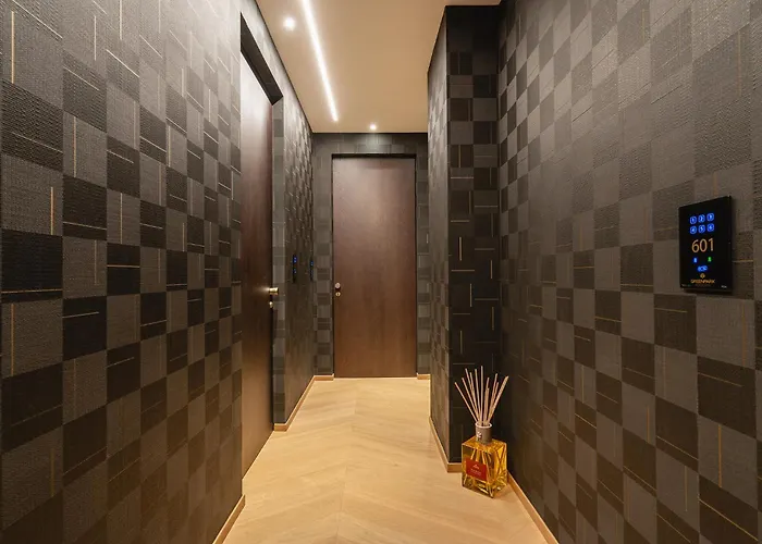 Park Penthouse & Pool - Heated Pool - 4* Μπάρι