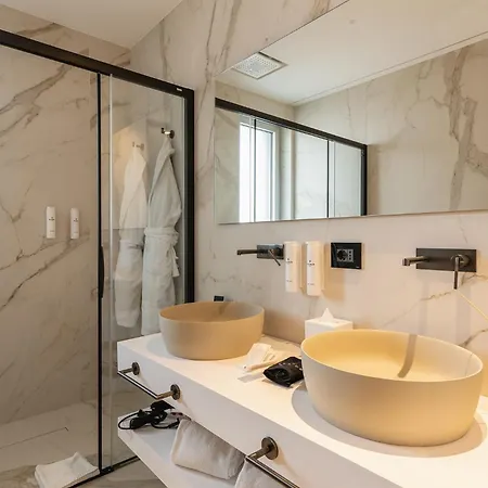 Park Penthouse & Pool - Heated Pool - לינה וארוחת בוקר