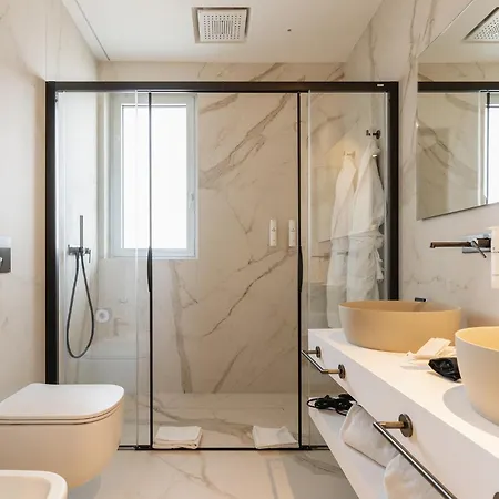 לינה וארוחת בוקר Park Penthouse & Pool - Heated Pool - בארי
