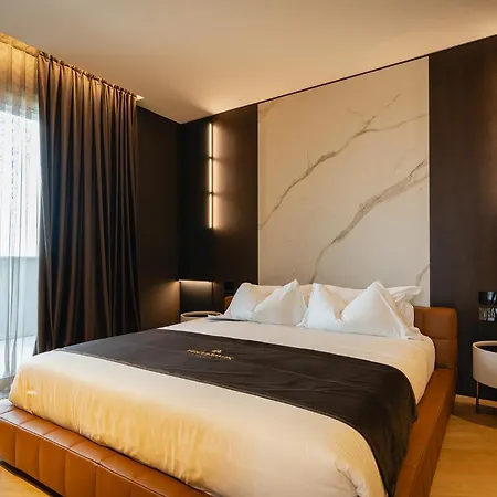 Bed & Breakfast Park Penthouse & Pool - Heated Pool - Bari