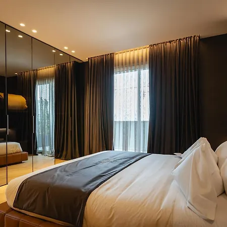 Park Penthouse Suite&pool - Heated Pool -