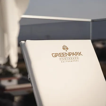 Park Penthouse & Pool - Heated Pool - Oda ve Kahvaltı